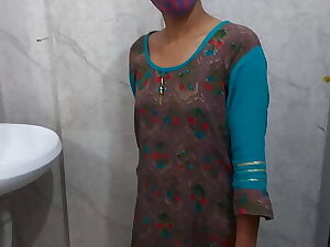 hot girlfriend girls' room