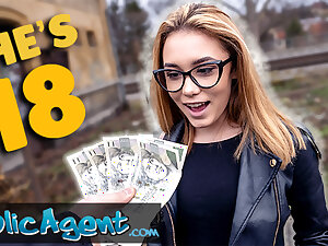 Sell for succeed in Agent - She is just 18 but she knows how down drag inflate and fuck a big dick in a basement