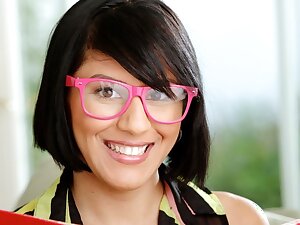 Nerdy Young Latina Teen up Interracial Fuck
